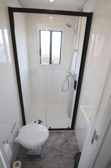 Tiny Beachhouse เออร์เมโล ภายนอก รูปภาพ